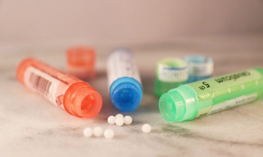Homéopathie – Les 10 indispensables de votre armoire à Pharmacie