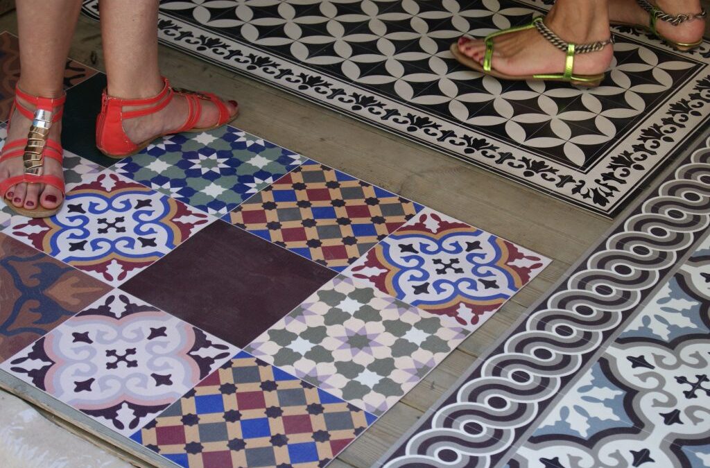 Tapis en vinyle Beija Flor aux motifs de carreaux de ciment