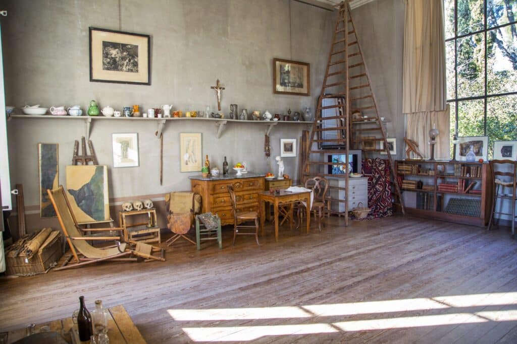 Grande verrière et parquet de l’Atelier de Cézanne, avenue Paul Cézanne à Aix-en-Provence